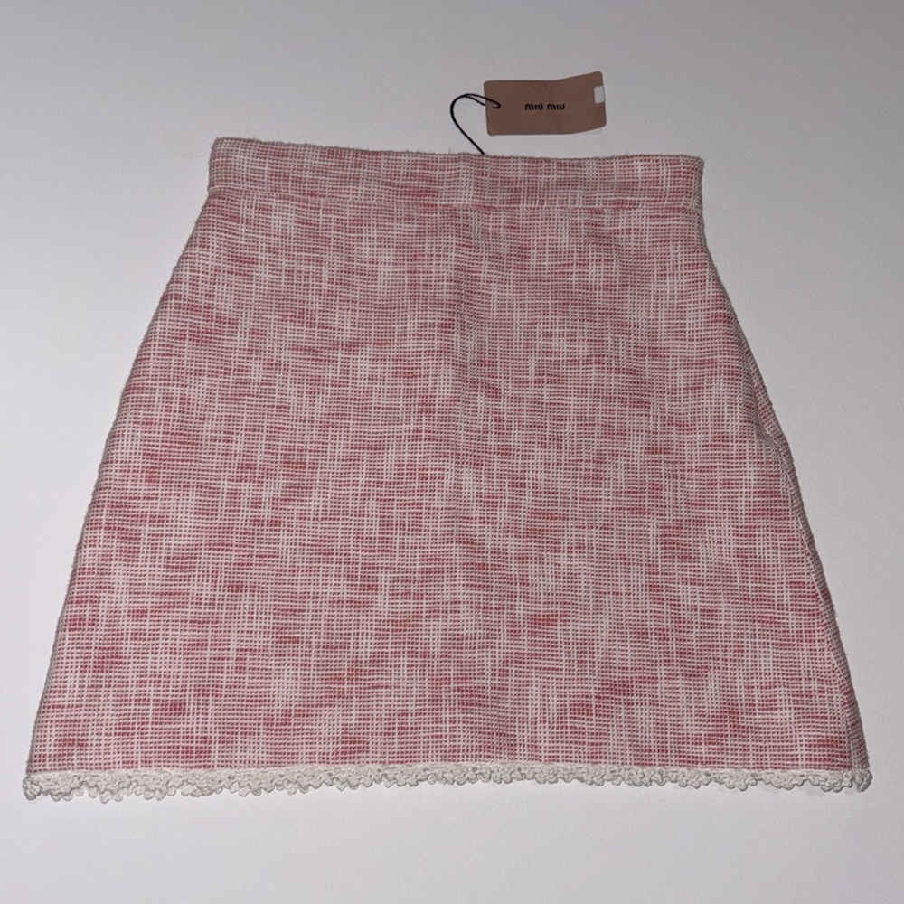 Miu Miu 2019 Tweed Coral Mini Skirt Size 4 NWT - Picture 2 of 12